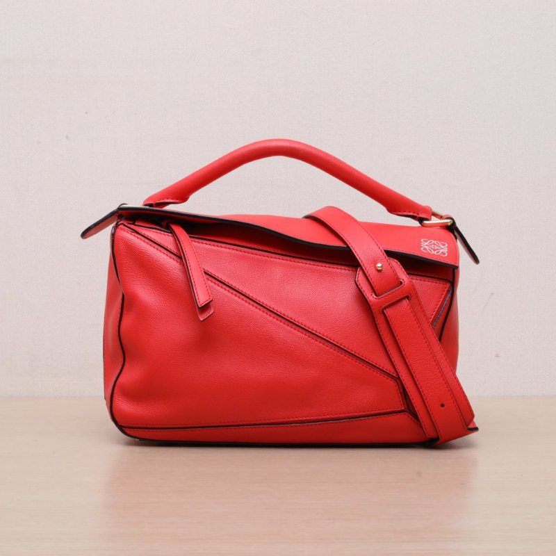 LOEWE Puzzle29幾何包中號紅色牛皮肩背包-1