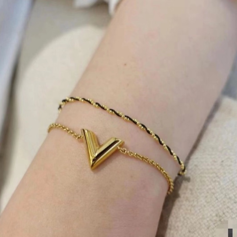 🌷LouisVuitton V字手鍊 ｜經典花紋✦fufu style 精品✦ 氣質款｜-2