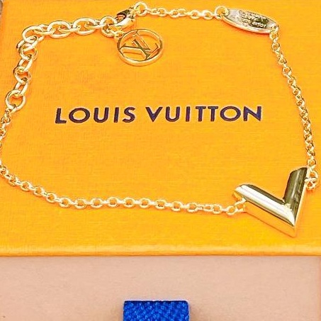 🌷LouisVuitton V字手鍊 ｜經典花紋✦fufu style 精品✦ 氣質款｜-6