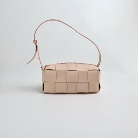Bottega Veneta bv Cassette 裸色 10格 肩背包 羊皮革