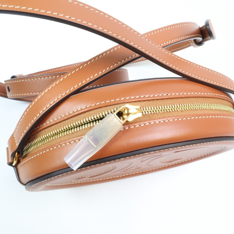 Celine 焦糖色圓餅牛皮小號 肩背包斜背包-6