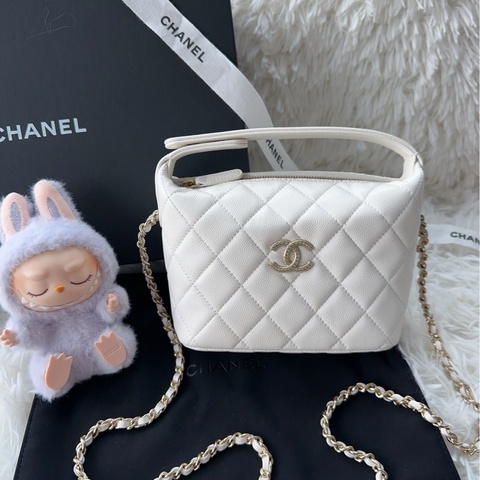【配件：防塵袋 💕】 Chanel 飯盒包 白金 白色 金扣 浮雕扣 荔枝牛皮 肩帶可拆卸 手提 單肩 斜挎