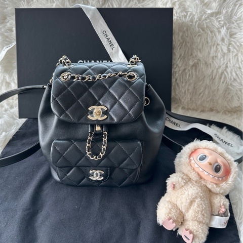 【配件：防塵袋 】Chanel 25a duma 小號 牛皮 書包 背包 雙肩包 黑金