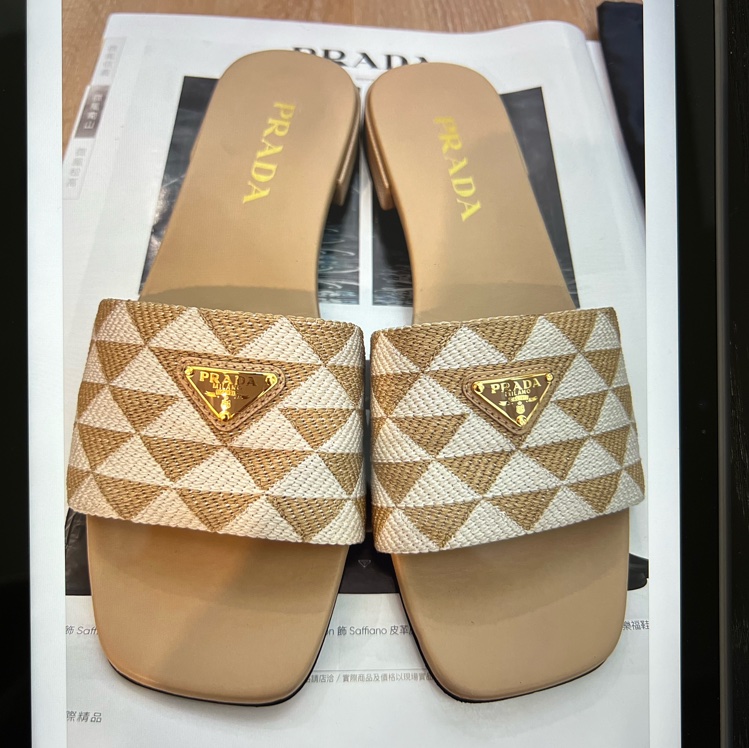 PRADA女涼鞋-0