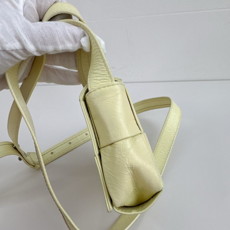 Bottega Veneta  BV小鸡黄6格 肩背包斜背包-3