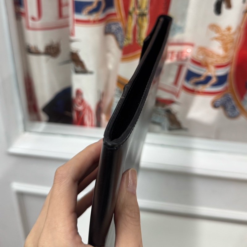 Loewe 黑色真皮電腦套 筆電包 文件夾 公事包-12