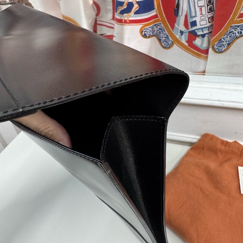 Loewe 黑色真皮電腦套 筆電包 文件夾 公事包-18