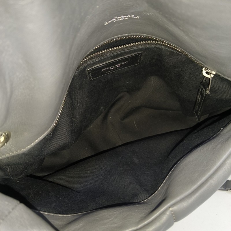 YSL LOULOU 小號 深灰色羊皮單肩包
斜挎包 釘色五金-6