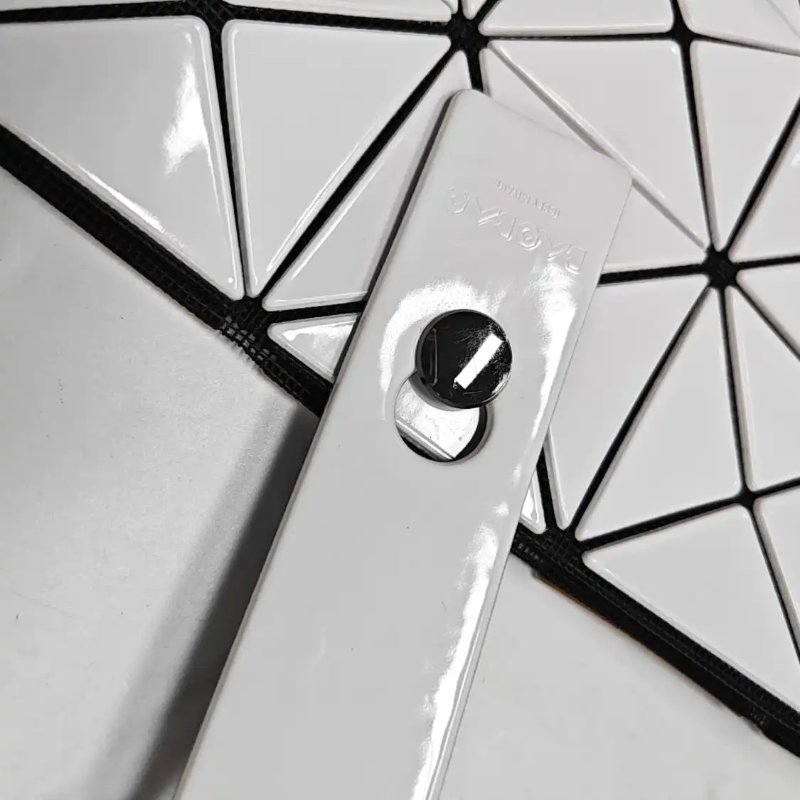 BAO BAO ISSEY MIYAKE LUCENT 白色幾何包肩背包手提包-8