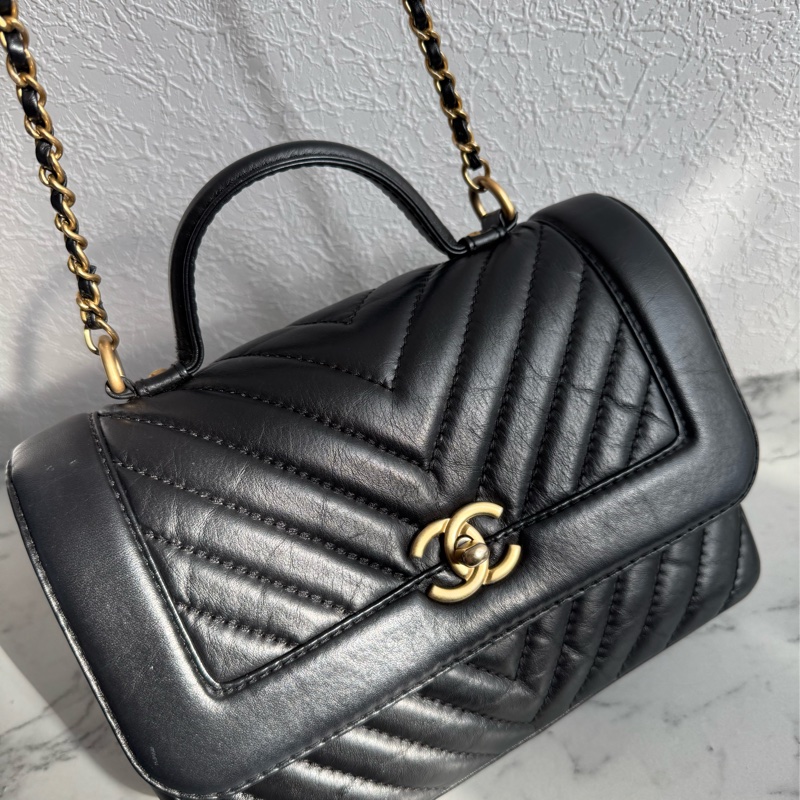 Chanel 山形紋提把鏈斜背包-9