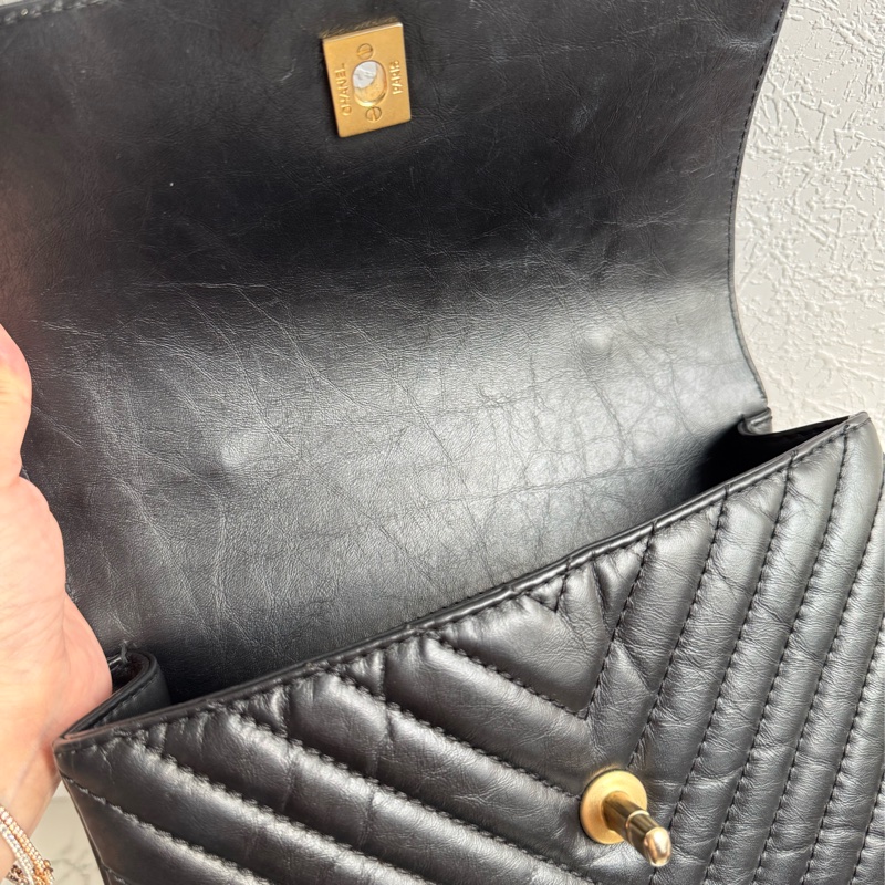 Chanel 山形紋提把鏈斜背包-16