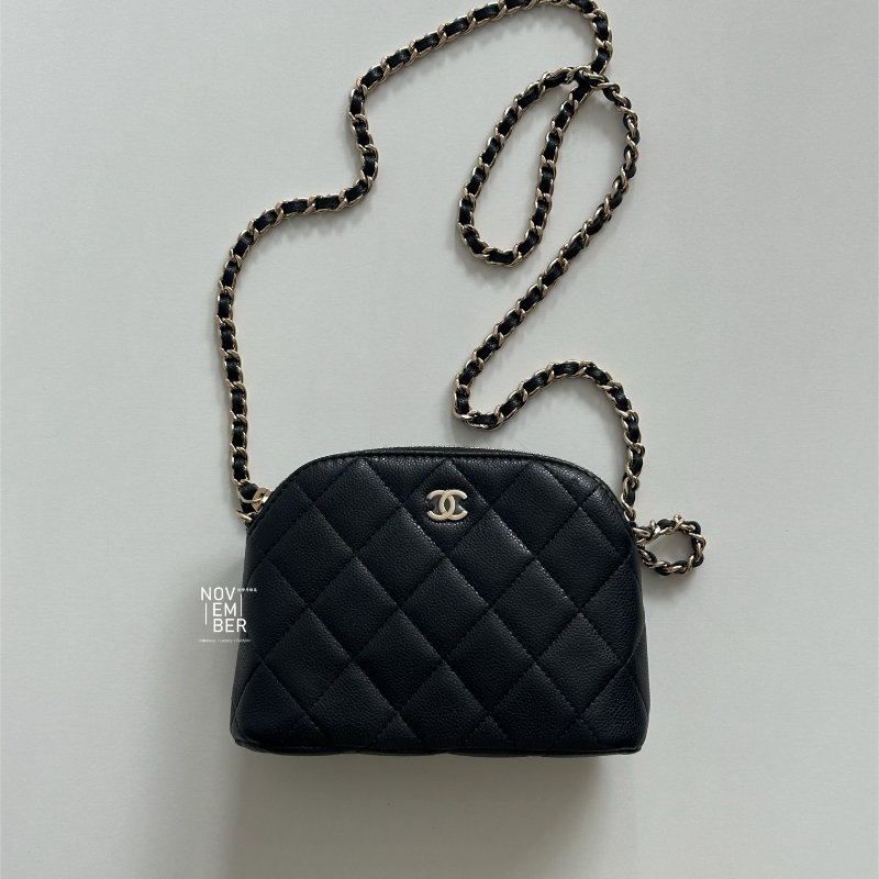 閒置新✨ Chanel 香奈兒 24S 貝殼包黑金迷你-1