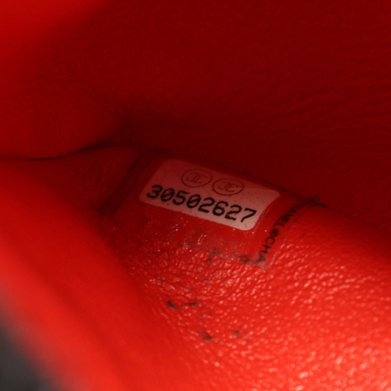 香奈兒 Matelasse W 翻蓋鏈條肩背包,粒面小牛皮,紅色,二手 SHW-4