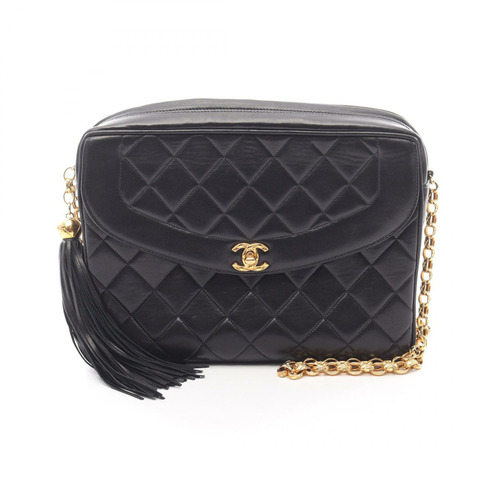 香奈兒 (CHANEL) Matelasse Diana 翻蓋斜背包，羊皮材質，黑色，二手，金色五金，CC