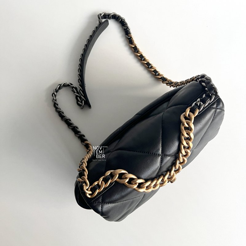 閒置新✨ Chanel 香奈兒19 Bag 黑金小號-2