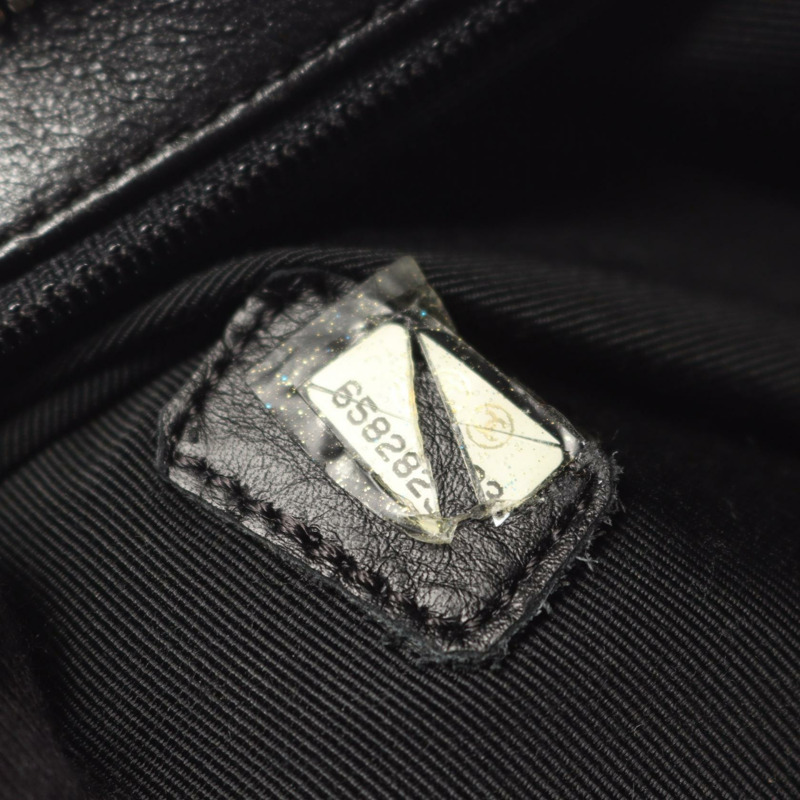 香奈兒 Medallion 手提包,黑色小牛皮材質,二手,女士款-4