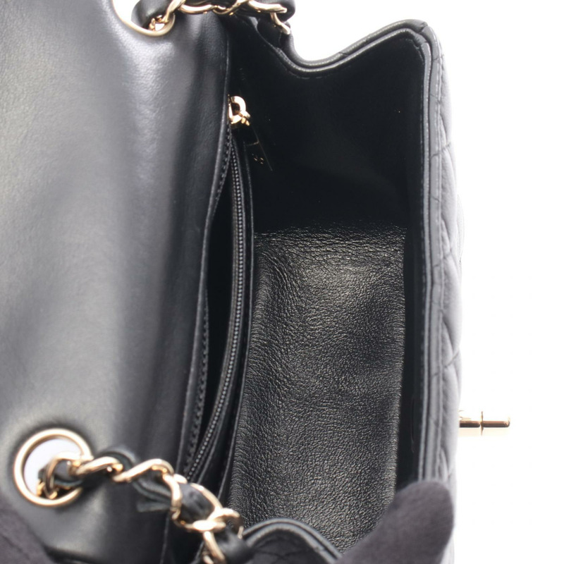 香奈兒迷你絎縫鏈條斜背包 A35200 羊皮金色五金黑色-2