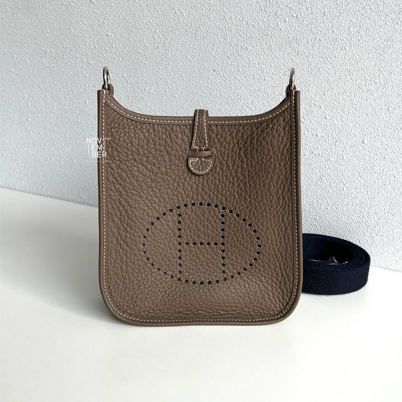 閒置新✨ Hermès 愛馬仕 Evelyne Mini 大象灰銀釦 一代-0
