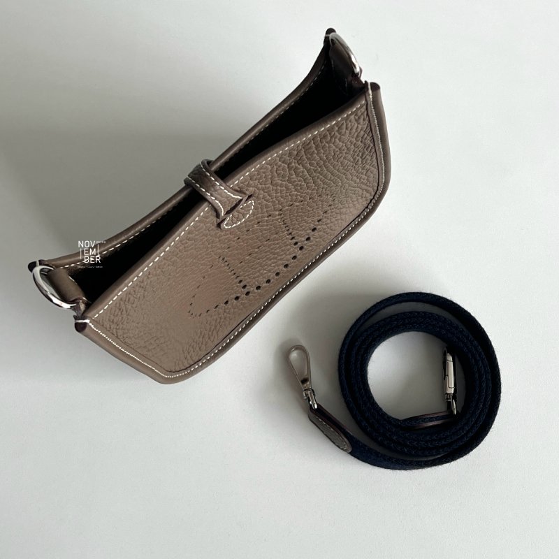 閒置新✨ Hermès 愛馬仕 Evelyne Mini 大象灰銀釦 一代-4