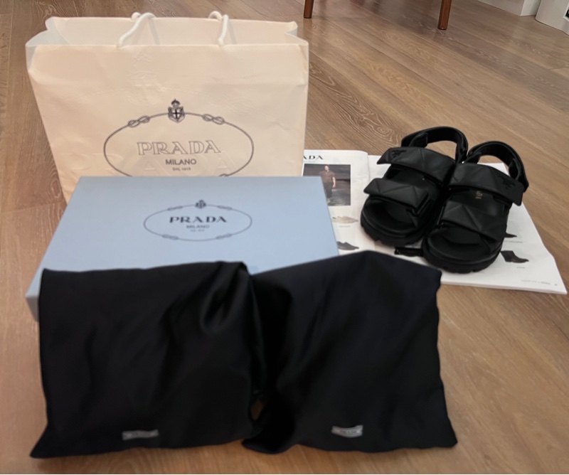 PRADA皮革涼鞋-6