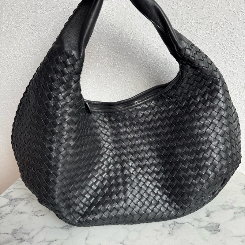 Bv 黑色編織大肩背包-1