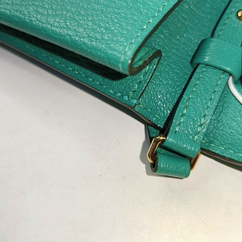 HERMES Cinhetic 絲絨綠Chevre Mysore山羊皮
斜挎包單肩包 金色五金 D刻 可拆卸肩帶-9