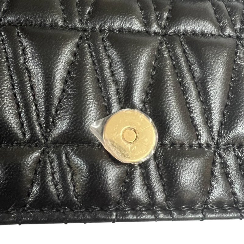 【美收精品】Versace黑色皮革小肩背包 4-358-12