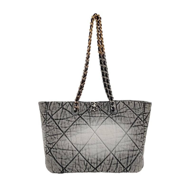 CHANEL CHANEL 19 黑色牛仔布菱格紋絎縫單肩包 金色銀色釘色五金-0