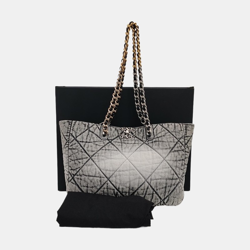 CHANEL CHANEL 19 黑色牛仔布菱格紋絎縫單肩包 金色銀色釘色五金-7