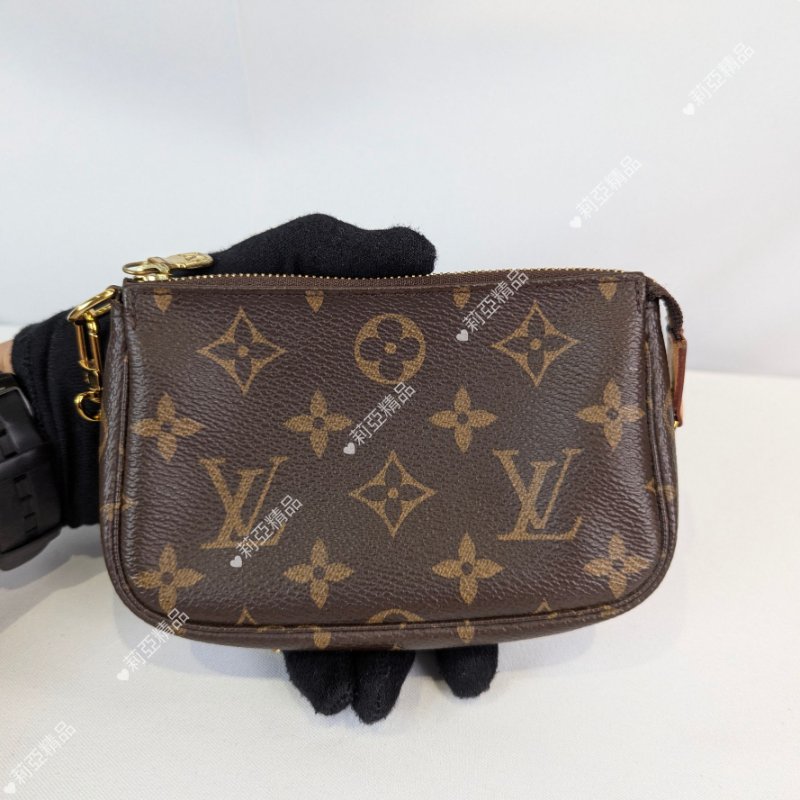莉亞精品♡LV 小麻將包 九新美品-1