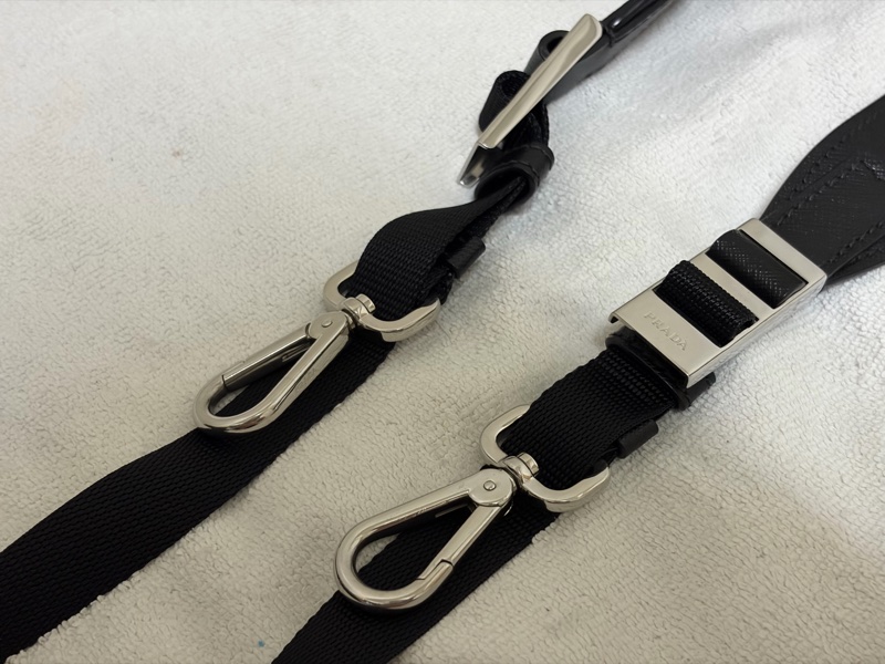 PRADA SAFFIANO TRAVEL 肩背包斜背包 2VH063皮革黑色 二手男款-16