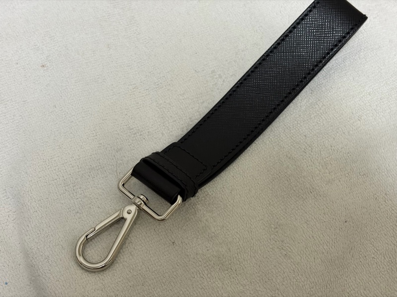 PRADA SAFFIANO TRAVEL 肩背包斜背包 2VH063皮革黑色 二手男款-17