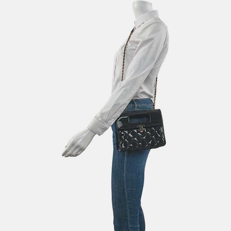 CHANEL 迷你 黑色漆皮菱格紋絎縫單肩包手提包斜挎包 金色五金-1