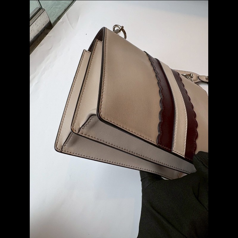 Fendi 銀鍊怪物系列 Kan I 口蓋兩用包-10