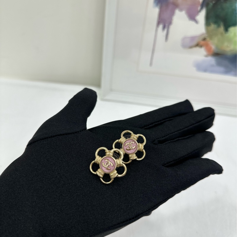 Chanel 香奈兒24B新款粉紅鏤空花瓣耳環-5
