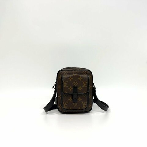 LV老花CHRISTOPHER拉鍊隨身側背包M69404