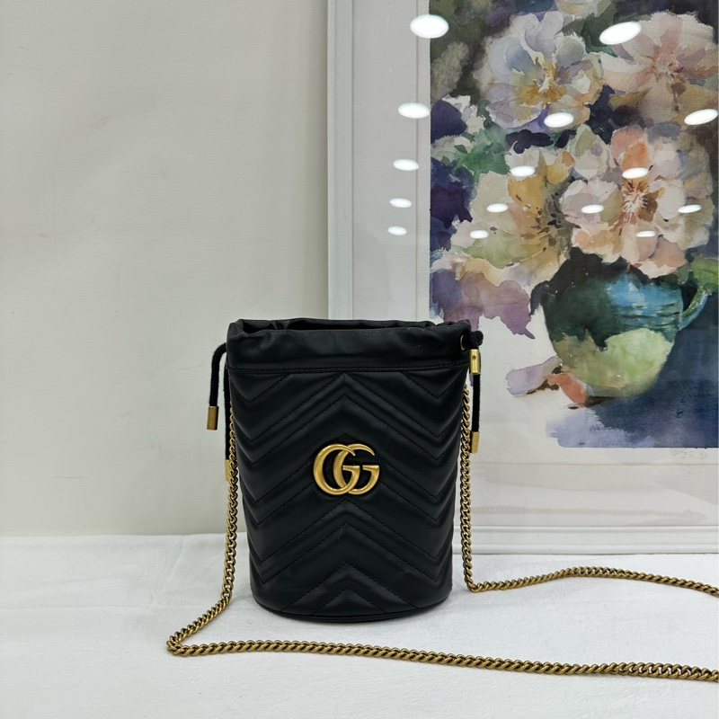 Gucci 新款GG marmont全皮抽繩黑色小水桶包 size:17x13x10cm 容量大超實用 內裡帶卡位-1