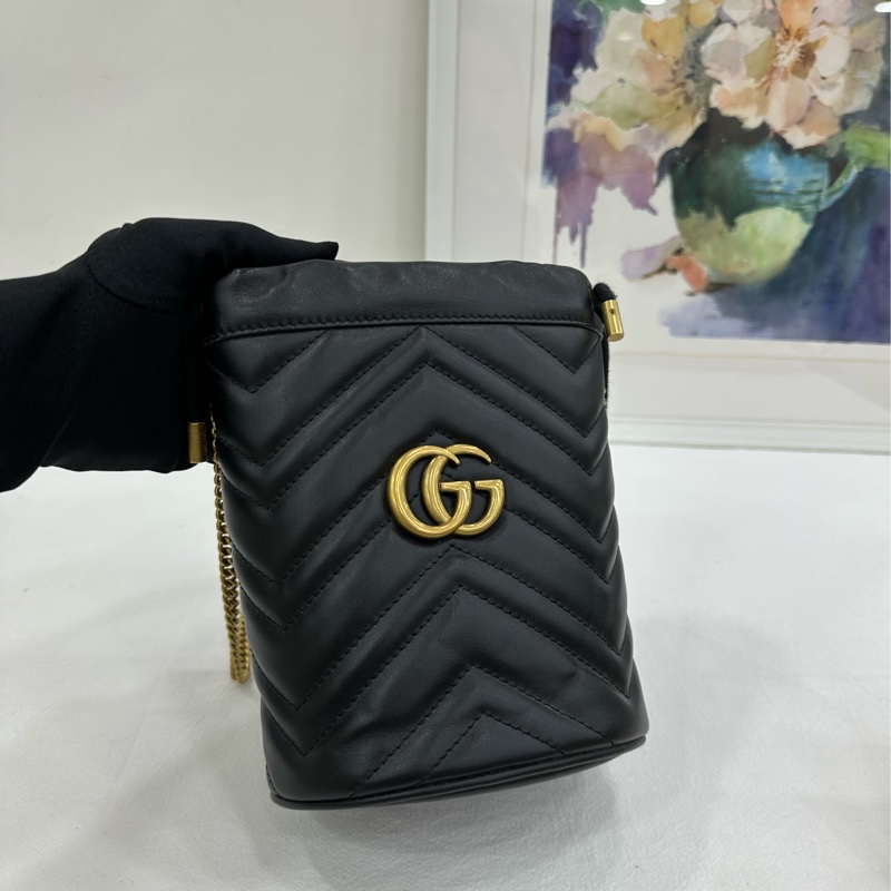 Gucci 新款GG marmont全皮抽繩黑色小水桶包 size:17x13x10cm 容量大超實用 內裡帶卡位-6