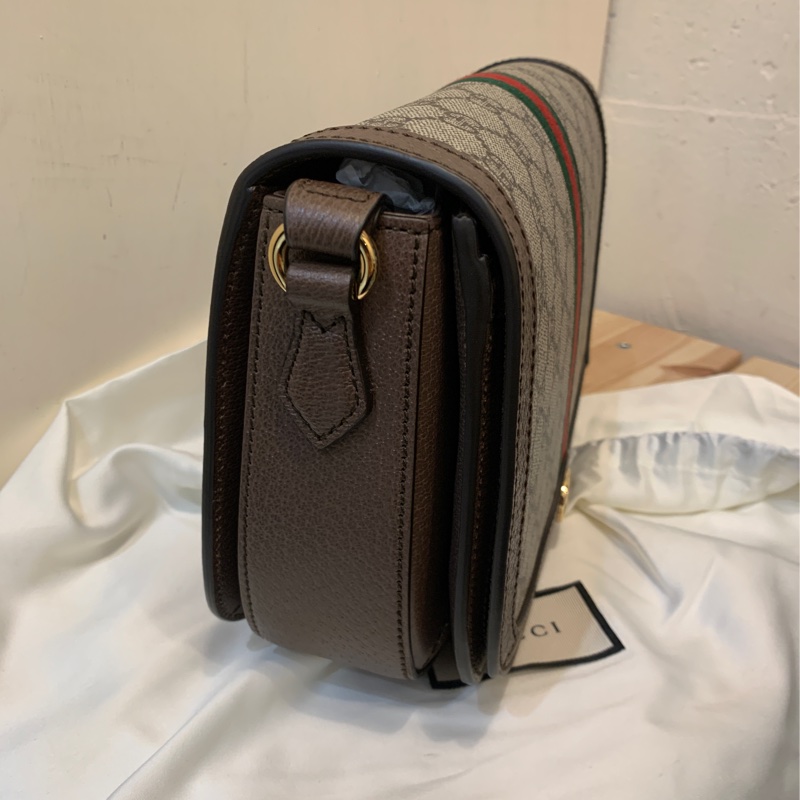 全新GUCCI  Ophidia雙G LOGO PVC 斜背馬鞍包-2