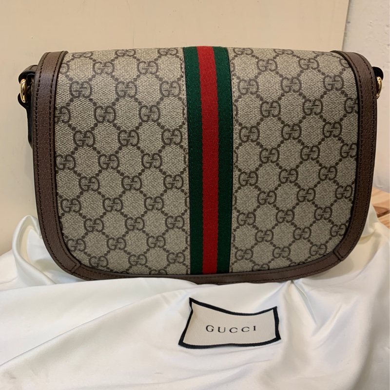 全新GUCCI  Ophidia雙G LOGO PVC 斜背馬鞍包-6