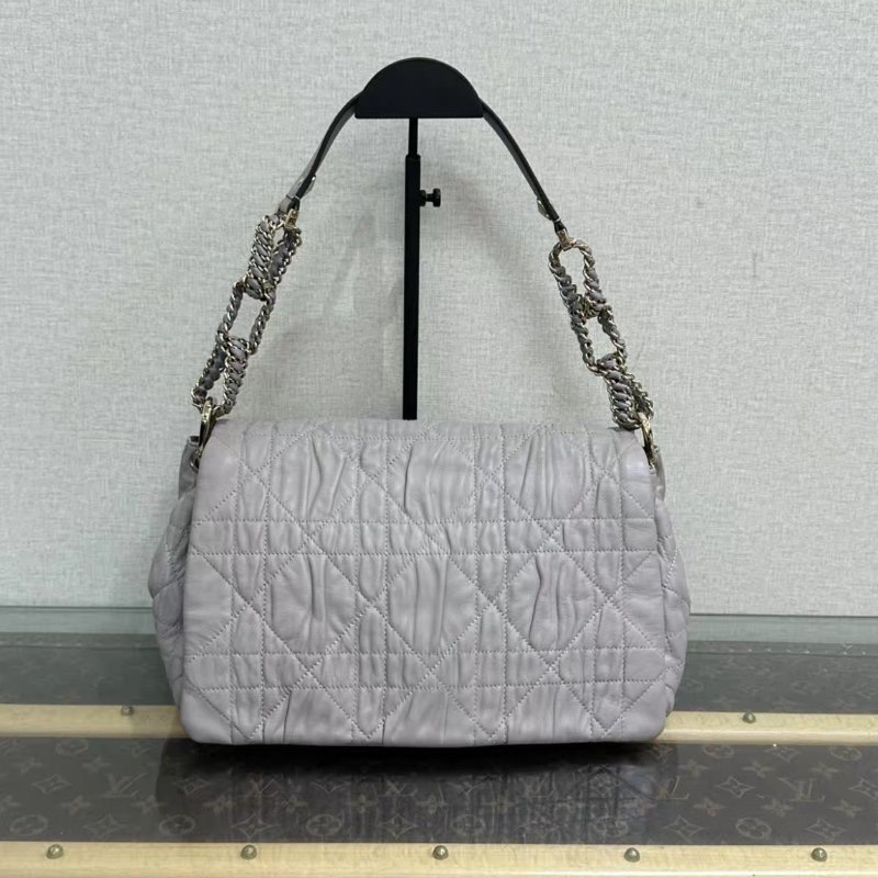 DIOR 金扣皺褶菱格紋肩背腋下hobo包 29*20*12 98新-0