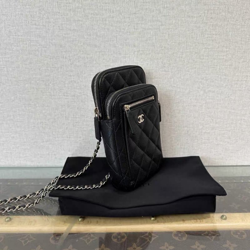 CHANEL 25C黑金菱格多卡位斜背手機包11*19*3 98新配件塵袋-1