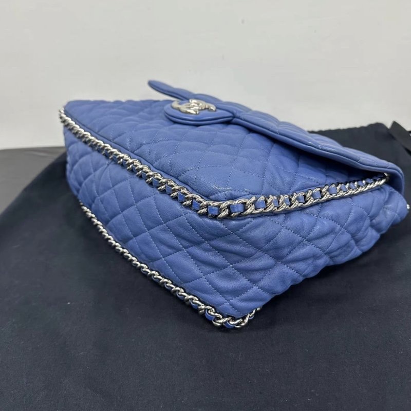 Chanel 藍色鏈條滾邊機場包 35*25*10 98新配件塵袋-4