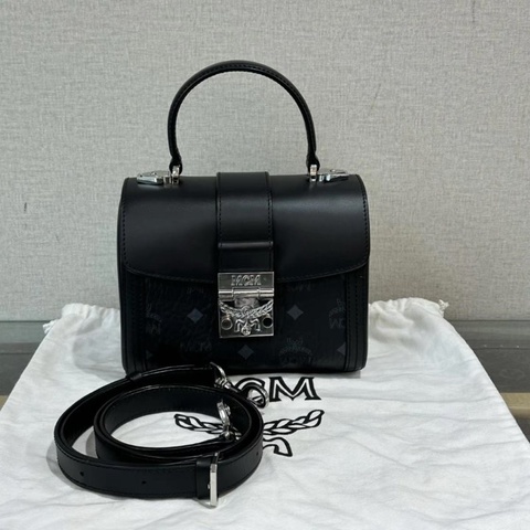 MCM 黑銀TracySatchel手提肩背斜背包 18*14*10 全新閒置配件塵袋