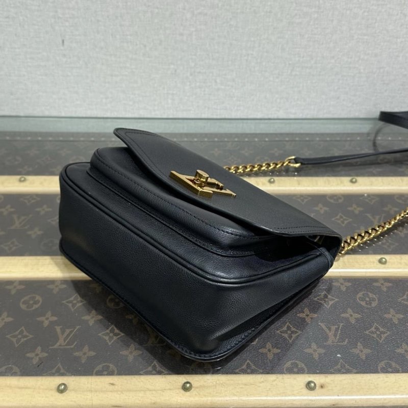 LV Lockme黑金肩背斜背郵差包 22*16*12 98新配件塵袋-2