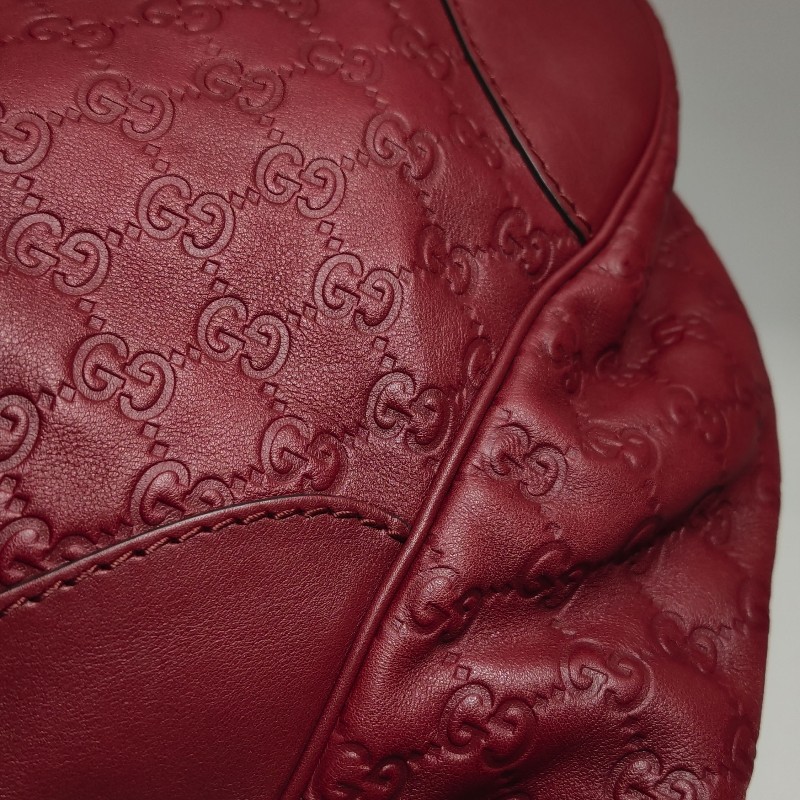 Gucci 牛皮純色雙G老花壓紋手提包-19