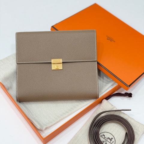 HERMES 愛馬仕 clic 16 大象灰 金扣 斜背包 肩背包 側背包 手拿包