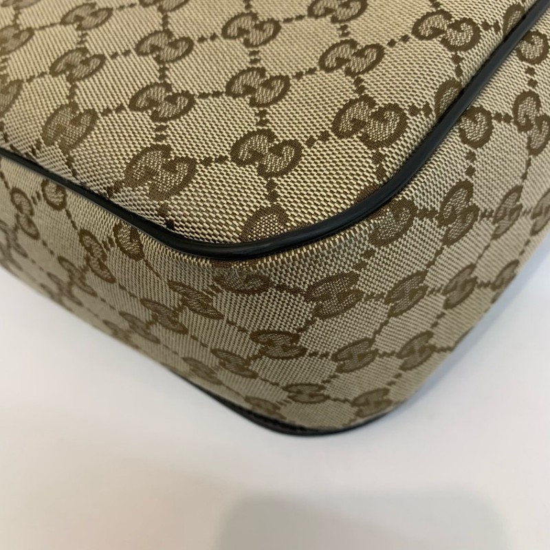 Gucci/古馳棕色老花郵差包黑 底長31㎝。-12