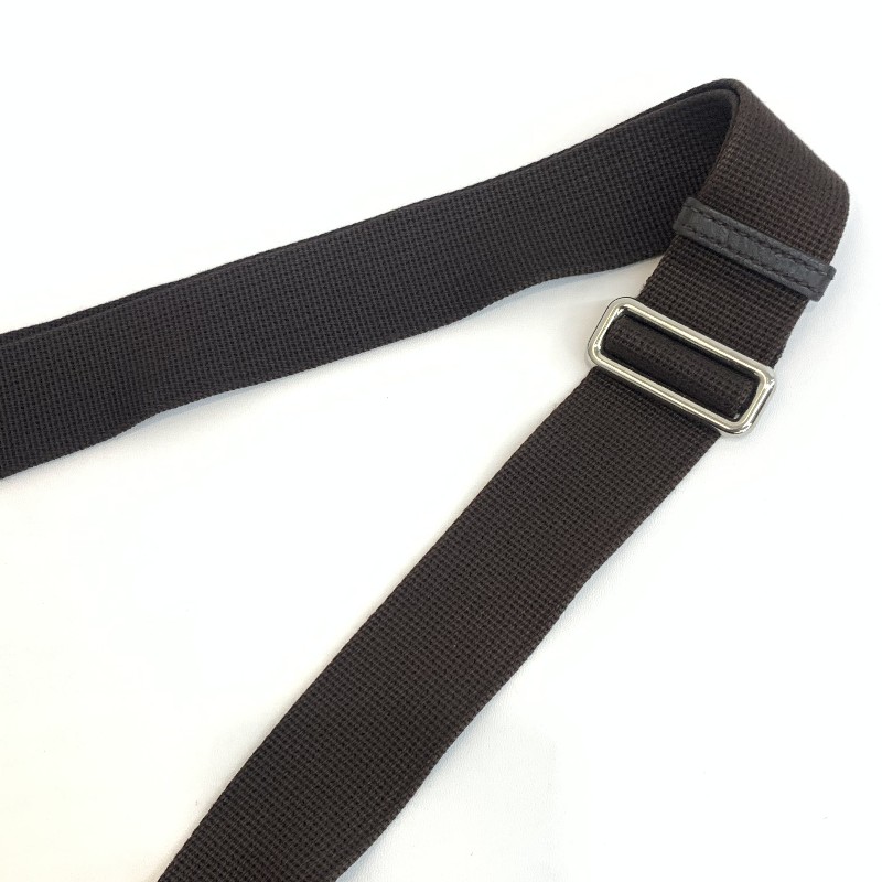 Gucci/古馳棕色老花郵差包黑 底長31㎝。-17