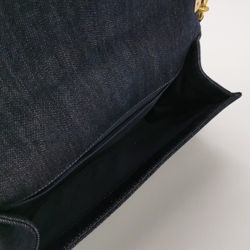 Chanel Leboy 季節限定款中號牛皮牛仔布拼色方形雙C鎖釦單肩包-6